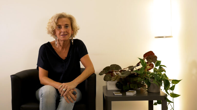 Acompañar a una persona en duelo: QUÉ HACER